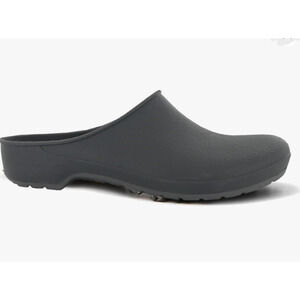 NAOT Footwear Women's Comfy Pro Clog Gray 7 M US